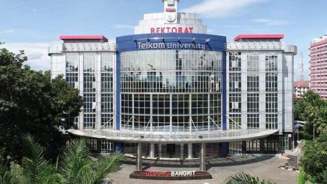 gedung rektorat telkom university 169