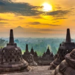 7 Destinasi Wisata Terindah di Indonesia yang Terkenal di Dunia 5 borobudur