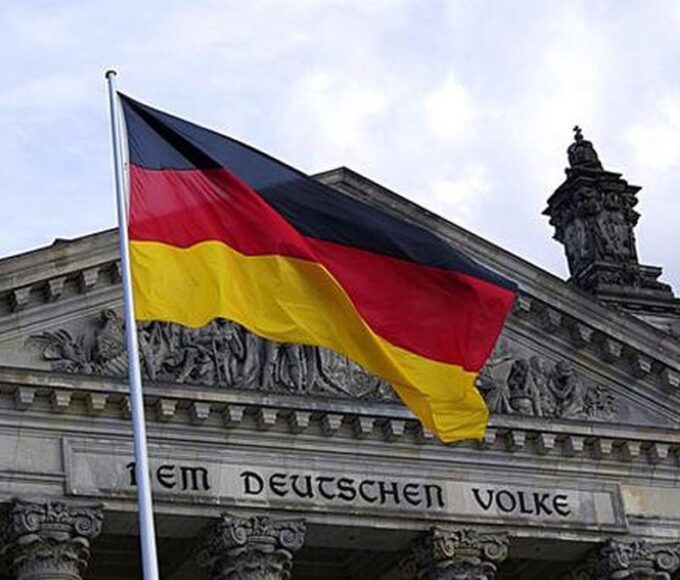 020242800 1538485541 044317100 1502170238 jermancov 1