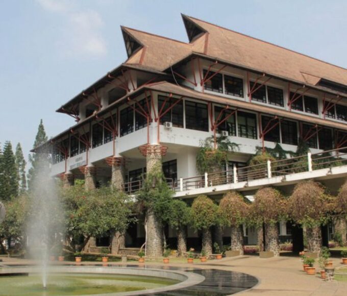 kampus itb