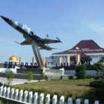 Segera Daftar! SMA Pradita Dirgantara Buka Pendaftaran Untuk Jalur Prestasi 5 monumen sma pradita dirgantara 2 1
