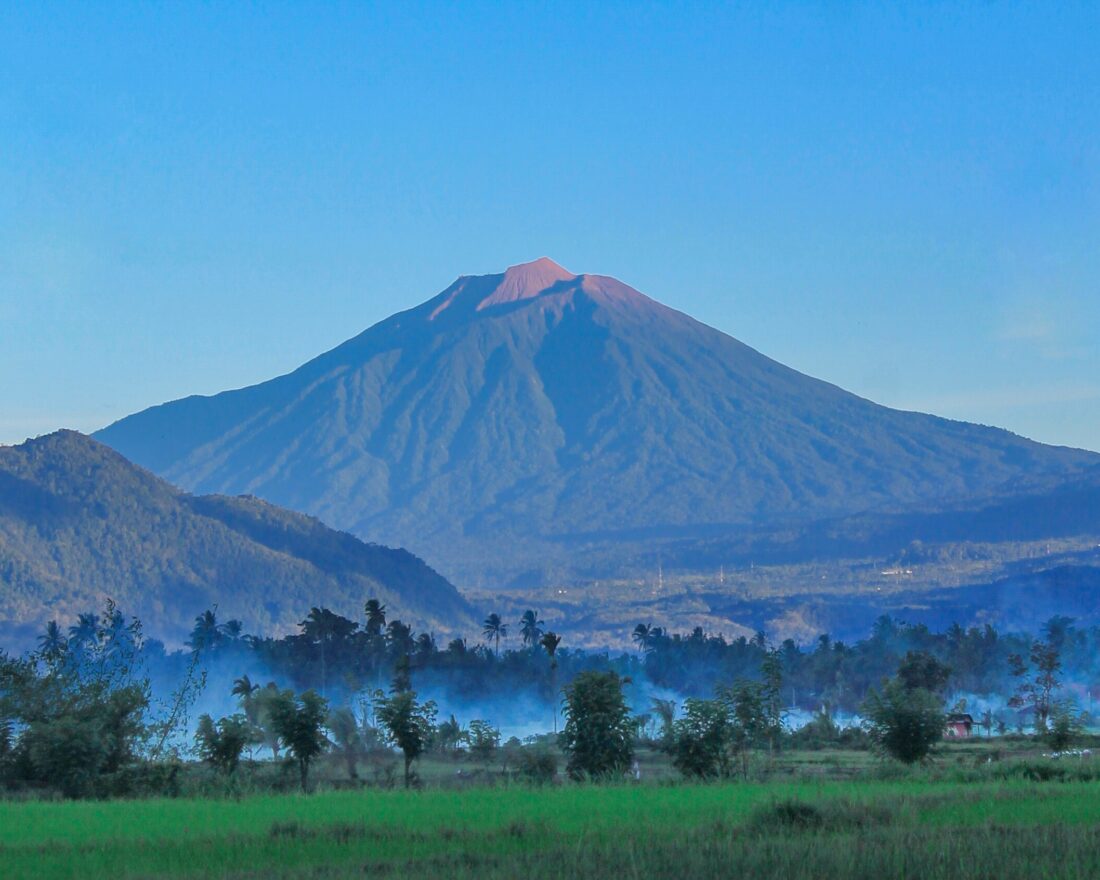 Gunung Kerinci dari Muaralabuh