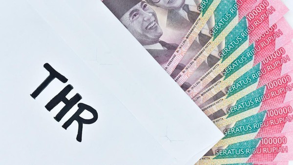 5 Tips Mengatur Keuangan Lebaran Agar THR Kamu Cukup Digunakan 1 ilustrasi tunjangan hari raya atau thr 169