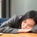 10 Tips Mengatasi Rasa Ngantuk Saat di Tempat Kerja Ketika Sedang  Berpuasa 5 ngantuk 169