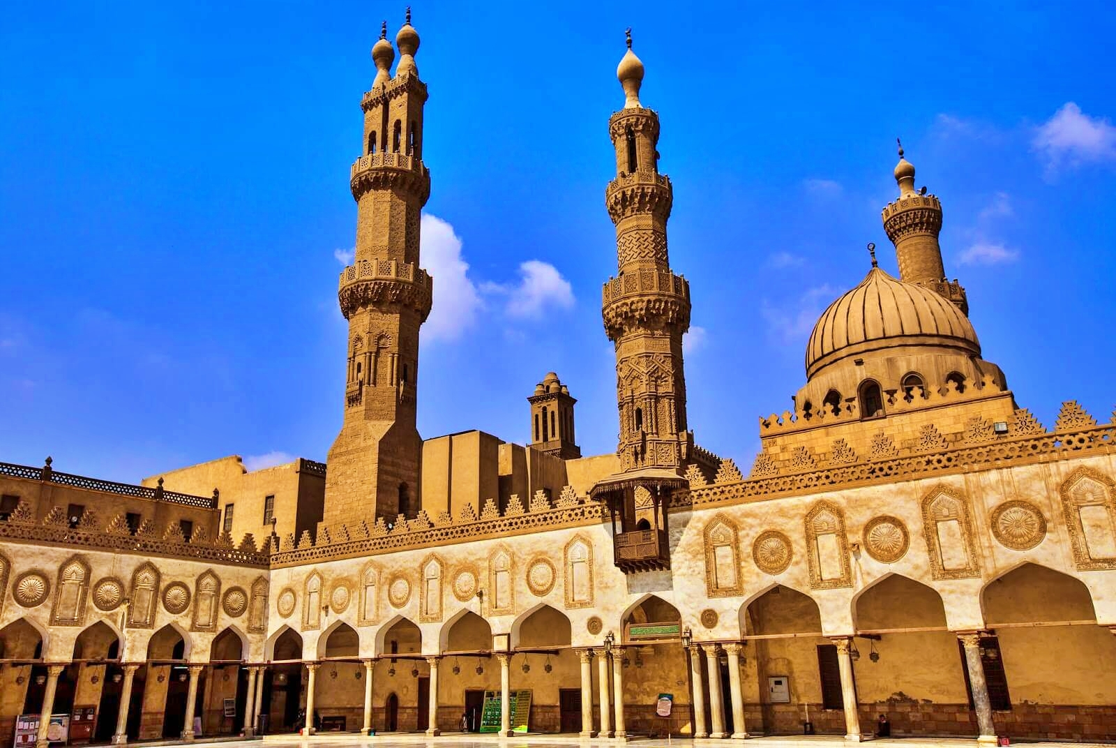 Universitas Al Azhar Kairo Mesir