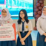 Ini Dia Kisah 4 Siswa SMP Labschool Jakarta Yang Dapat Beasiswa dari PT KCI-KAI Commuter 3 da8e79729239fa9f8242841b514ccb4d