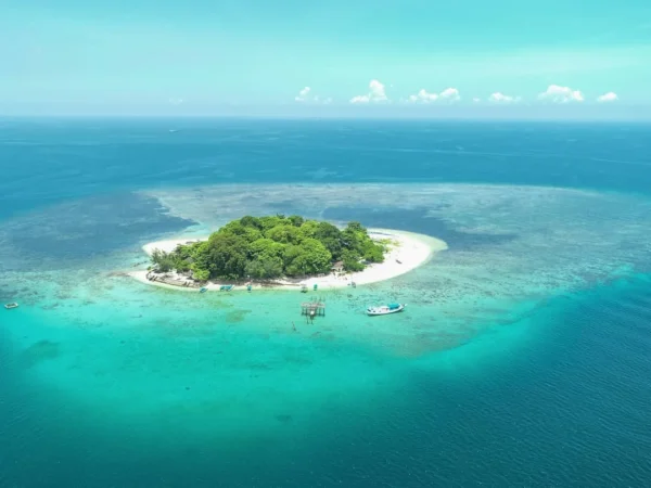 Pulau Samalona Mungil