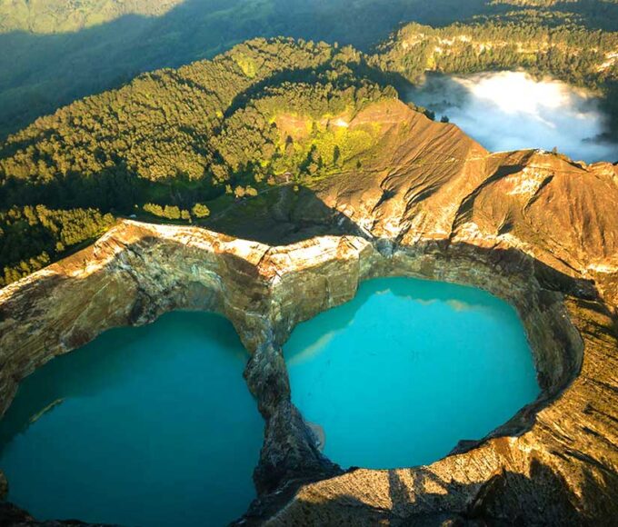 Pariwisata Indonesia Danau Kelimutu NTT