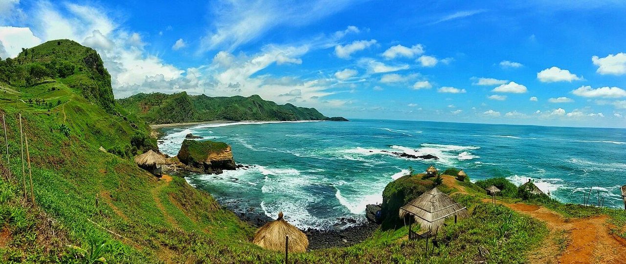 10 Rekomendasi Tempat Wisata di Jawa Tengah Yang Terpopuler dan Hits, Cocok Untuk Liburan 17 Agustus 2024! 1 20151209 115105 01 largejpg