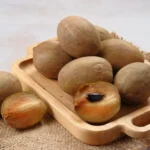 Waspada! Makan Sawo Jika di Konsumsi Berlebihan Dapat Membuat Efek Samping Lho! 3 8 manfaat mengkonsumsi buah sawo bagi kesehatan tubuh