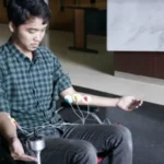 Membanggakan! Mahasiswa Institut Teknologi Sepuluh Nopember Rancang Kursi Roda untuk Difabel, Bisa Dikendalikan dengan Gerakan Mata 5 098416800 1568418973 14 September 2019 1 ok