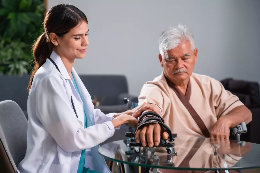 16777494720240124042405yunita.isnagejala stroke ringan.jpg