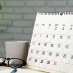 Tanggal 7 Oktober Memperingati Hari Apa Aja Sih? Yuk Simak Informasinya 4 calendar page close up on office desk 2021 09 03 14 08 36 utc