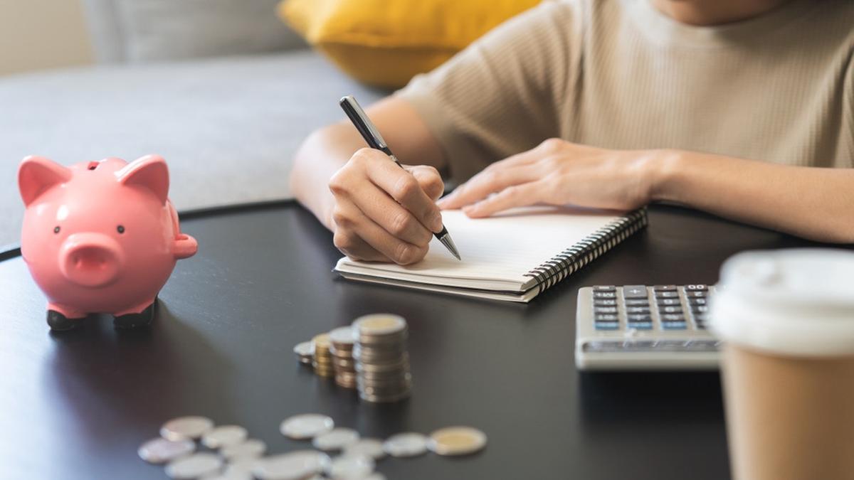 055212000 1694134949 shutterstock 2311145515