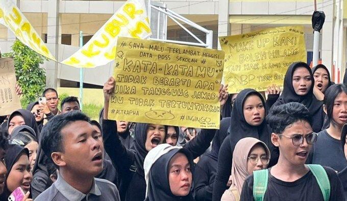 AKSI DEMO SISWA