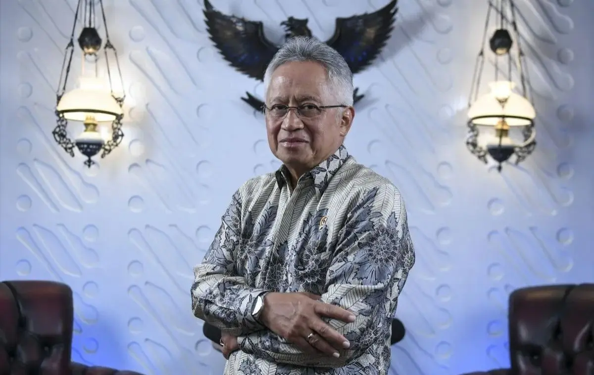 Profil Mendikti Saintek Satryo yang Mengundurkan Diri Setelah 4 Bulan Menjabat 1 Whats App Image 2025 01 20 at 12 00 48 57b51d1097