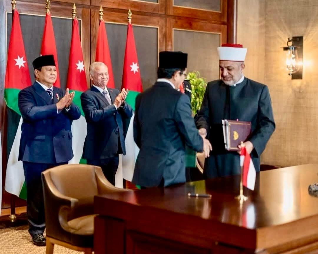 9ce072ba a2e2 4193 b053 7046fa926226