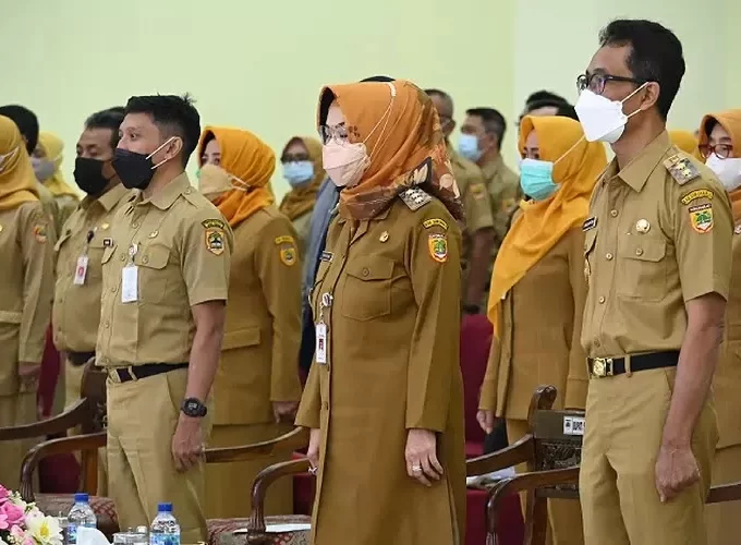 RESMI Inilah Syarat Bagi Guru Swasta dan Negeri Jika Ingin Menjadi Kepala Sekolah 794549400