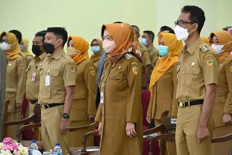 RESMI Inilah Syarat Bagi Guru Swasta dan Negeri Jika Ingin Menjadi Kepala Sekolah 794549400