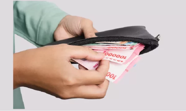 gaji kecil 3751331855